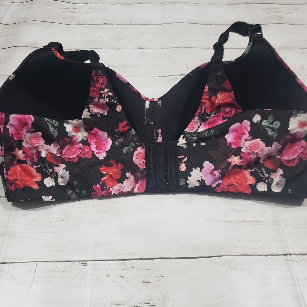 Sold - Picture 2 of 8